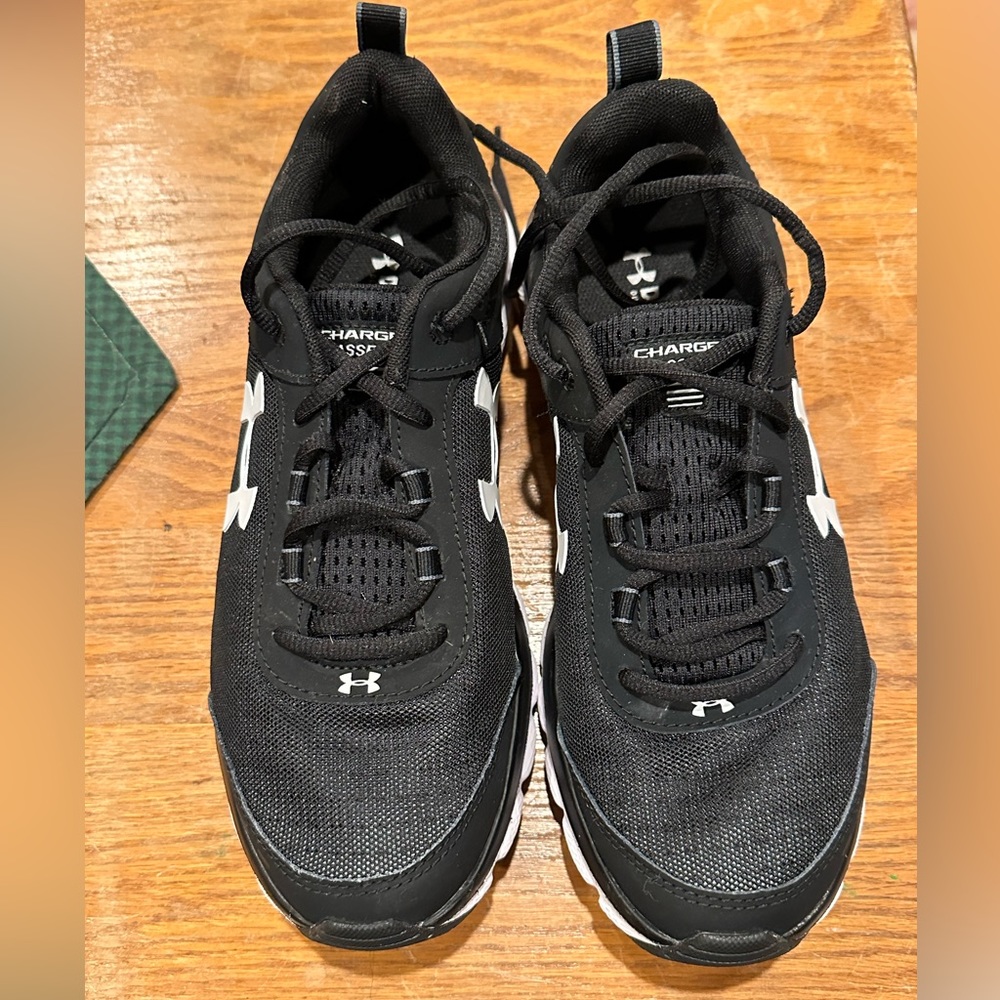 Under Armor Charged Assert With Deluxe Foam Liner. - image 1